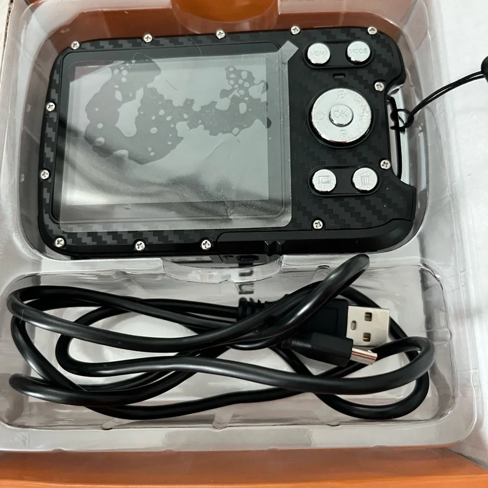 Waterproof Digital Camera with 2.8